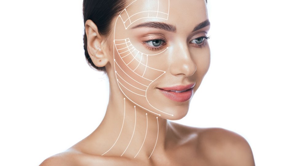 Rajeunissement visage et cou à Casablanca | Lifting cervico-facial – Dr Chabbak Hakim